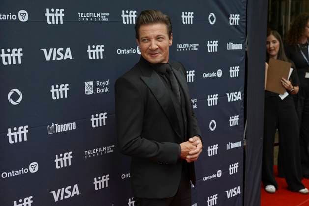2025 Toronto International Film Festival - Wake Up Dead Man: A Knives Out Mystery Premiere Jeremy Renner attends the red carpet for the ˜Wake Up Dead Man: A Knives Out Mystery™ premiere during the 2025 Toronto International Film Festival at Princess of Wales Theatre. on September 6, 2025 in Toronto, Canada. (Photo by Leonardo Ramirez Eyepix Group) Copyright: xLeonardoxRamirez xEyepixxGroupx LR_06092025_167781