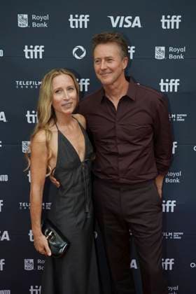 2025 Toronto International Film Festival - Wake Up Dead Man: A Knives Out Mystery Premiere Edward Norton and Shauna Robertson attend the red carpet for the ˜Wake Up Dead Man: A Knives Out Mystery™ premiere during the 2025 Toronto International Film Festival at Princess of Wales Theatre. on September 6, 2025 in Toronto, Canada. (Photo by Leonardo Ramirez Eyepix Group) Copyright: xLeonardoxRamirez xEyepixxGroupx LR_06092025_167869