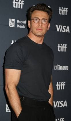 50eme Festival du Film de Toronto 06 Septembre 2025 50th Toronto International Film Festival Red carpet of the film Sacrifice Chris Evans 448402 2025 09 06 Toronto Canada  Copyright: xIsabellexVautierx xStarfacex STAR_448402_067