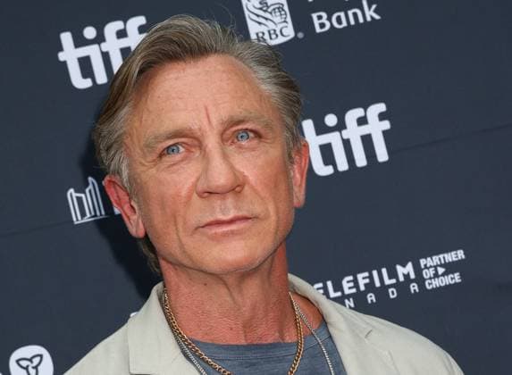 50eme Festival du Film de Toronto 06 Septembre 2025 50th Toronto International Film Festival Red carpet of the film Wake up dead man a knives out mystery Daniel Craig 448402 2025 09 06 Toronto Canada  Copyright: xIsabellexVautierx xStarfacex STAR_448402_097