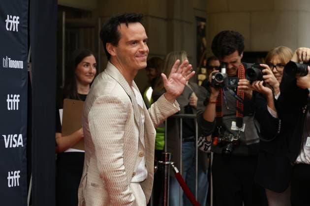 50eme Festival du Film de Toronto 06 Septembre 2025 50th Toronto International Film Festival Red carpet of the film Wake up dead man a knives out mystery Andrew Scott 448402 2025 09 06 Toronto Canada  Copyright: xIsabellexVautierx xStarfacex STAR_448402_113