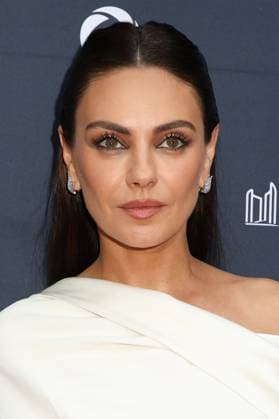 50eme Festival du Film de Toronto 06 Septembre 2025 50th Toronto International Film Festival Red carpet of the film Wake up dead man a knives out mystery Mila Kunis 448402 2025 09 06 Toronto Canada  Copyright: xIsabellexVautierx xStarfacex STAR_448402_128