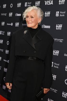 50eme Festival du Film de Toronto 06 Septembre 2025 50th Toronto International Film Festival Red carpet of the film Wake up dead man a knives out mystery Glenn Close 448402 2025 09 06 Toronto Canada  Copyright: xIsabellexVautierx xStarfacex STAR_448402_154