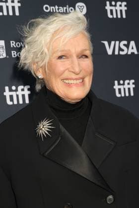 50eme Festival du Film de Toronto 06 Septembre 2025 50th Toronto International Film Festival Red carpet of the film Wake up dead man a knives out mystery Glenn Close 448402 2025 09 06 Toronto Canada  Copyright: xIsabellexVautierx xStarfacex STAR_448402_166
