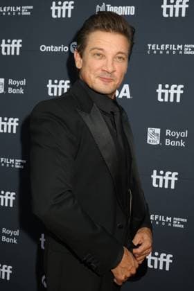 50eme Festival du Film de Toronto 06 Septembre 2025 50th Toronto International Film Festival Red carpet of the film Wake up dead man a knives out mystery Jeremy Renner 448402 2025 09 06 Toronto Canada  Copyright: xIsabellexVautierx xStarfacex STAR_448402_169