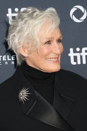 50eme Festival du Film de Toronto 06 Septembre 2025 50th Toronto International Film Festival Red carpet of the film Wake up dead man a knives out mystery Glenn Close 448402 2025 09 06 Toronto Canada  Copyright: xIsabellexVautierx xStarfacex STAR_448402_214