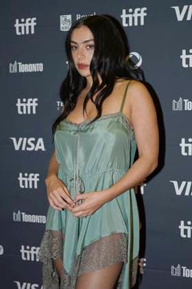 2025 Toronto International Film Festival - Sacrifice Premiere Charli XCX attends the red carpet for the ˜Sacrifice™ premiere during the 2025 Toronto International Film Festival at Princess of Wales Theatre. on September 6, 2025 in Toronto, Canada. (Photo by Leonardo Ramirez Eyepix Group) Copyright: xLeonardoxRamirez xEyepixxGroupx LR_06092025_168146
