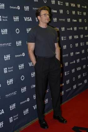 2025 Toronto International Film Festival - Sacrifice Premiere Chris Evans attends the red carpet for the ˜Sacrifice™ premiere during the 2025 Toronto International Film Festival at Princess of Wales Theatre. on September 6, 2025 in Toronto, Canada. (Photo by Leonardo Ramirez Eyepix Group) Copyright: xLeonardoxRamirez xEyepixxGroupx LR_06092025_168218