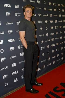 2025 Toronto International Film Festival - Sacrifice Premiere Chris Evans attends the red carpet for the ˜Sacrifice™ premiere during the 2025 Toronto International Film Festival at Princess of Wales Theatre. on September 6, 2025 in Toronto, Canada. (Photo by Leonardo Ramirez Eyepix Group) Copyright: xLeonardoxRamirez xEyepixxGroupx LR_06092025_168222