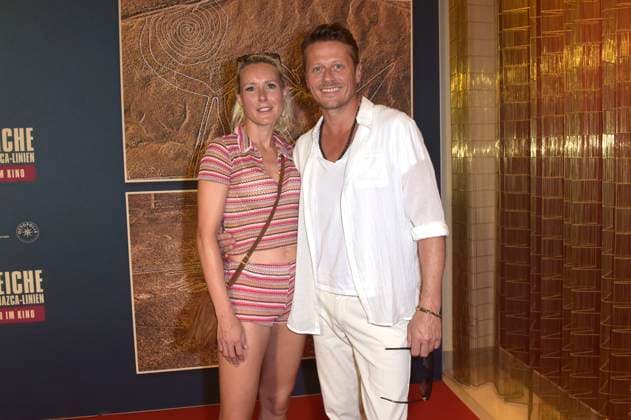 Roman Knizka mit Freundin Franziska Hippe bei der Premiere des Kinofilms ˜Maria Reiche: Das Geheimnis der Nazca-Linien Lady Nazca˜ im Delphi Filmpalast. Berlin, 07.09.2025