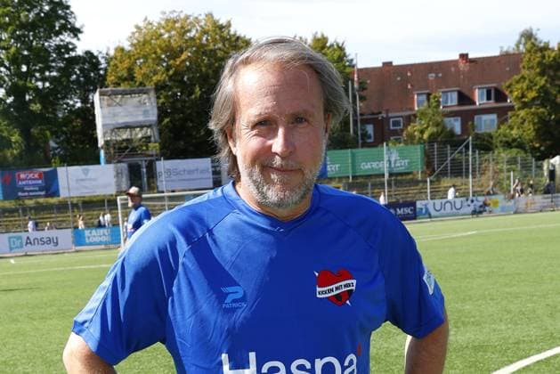 Bjarne Maedel beim Benefiz Fussballspiel Kicken mit Herz zugunsten der Kinder Herzstation der Universitaetsklinik Eppendorf (UKE) am 7.09.2025 in Hamburg Kicken mit Herz 2025 Benefiz Event in Hamburg