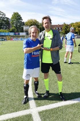 Bjarne Maedel und Lou Richter beim Benefiz Fussballspiel Kicken mit Herz zugunsten der Kinder Herzstation der Universitaetsklinik Eppendorf (UKE) am 7.09.2025 in Hamburg Kicken mit Herz 2025 Benefiz Event in Hamburg