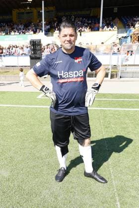 Tim Maelzer beim Benefiz Fussballspiel Kicken mit Herz zugunsten der Kinder Herzstation der Universitaetsklinik Eppendorf (UKE) am 7.09.2025 in Hamburg Kicken mit Herz 2025 Benefiz Event in Hamburg