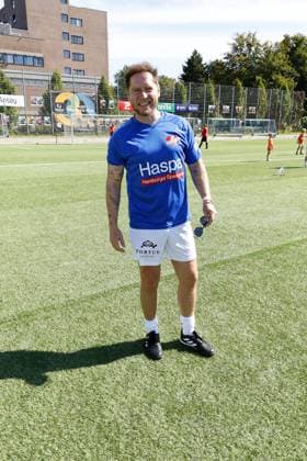 Johannes Oerding beim Benefiz Fussballspiel Kicken mit Herz zugunsten der Kinder Herzstation der Universitaetsklinik Eppendorf (UKE) am 7.09.2025 in Hamburg Kicken mit Herz 2025 Benefiz Event in Hamburg