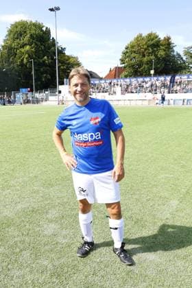 Patrick Bach beim Benefiz Fussballspiel Kicken mit Herz zugunsten der Kinder Herzstation der Universitaetsklinik Eppendorf (UKE) am 7.09.2025 in Hamburg Kicken mit Herz 2025 Benefiz Event in Hamburg