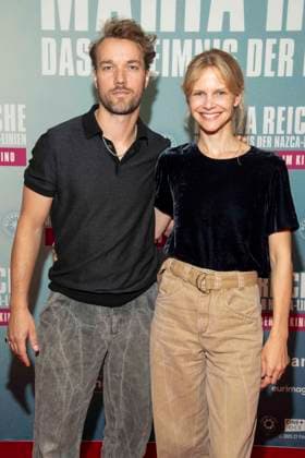 abb Max Woelky und Sinja Dieks zu Gast auf dem roten Teppioch bei der Premiere des Kino Films Maria Reiche Das Geheimnis der Nazca Linien im Delphi Filmpalast am 07.09.2025 in Berlin Berlin Deutschland