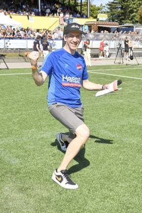Steffen Hallaschka beim Kicken mit Herz im STADION HOHELUFT in Hamburg am 07.09.2025