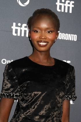 50eme Festival du Film de Toronto September 7, 2025 50th Toronto International Film Festival Red carpet of the film Couture Aniyier Anei 448426 2025 09 07 Toronto Canada  Copyright: xIsabellexVautierx xStarfacex STAR_448426_130