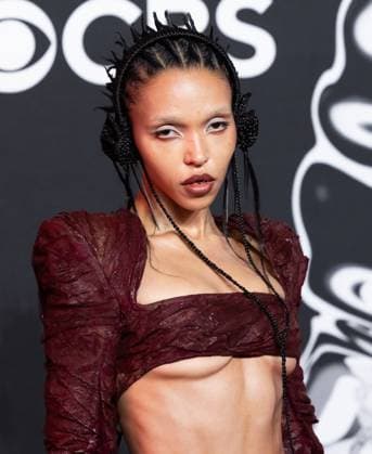 2025 MTV VMA Awards Red Carpet Featuring: FKA Twigs Where: New York, New York, United States When: 07 Sep 2025 Credit: Janet Mayer INSTARimages.com EDITORIAL USE ONLY. NOT FOR USE BY NEWSPAPERS BASED IN THE UK. Copyright: xx instar55062735