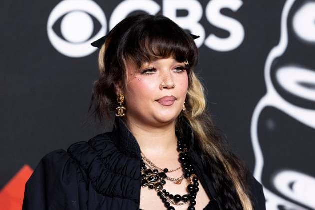 Lola Young bei der Verleihung der MTV Video Music Awards 2025 in der UBS Arena. New York, 07.09.2025