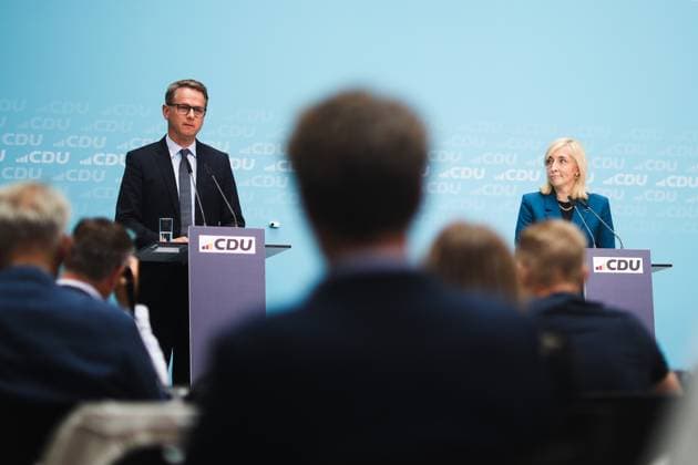 Weekly Leadership Meeting CDU The Secretary General of the CDU, Carsten Linnemann, and the Federal Minister of Health, Nina Warken, speak to media representatives after the Federal Executive Board meeting at Konrad Adenauer Haus in Berlin, Germany, on September 8, 2025. Berlin Germany  Copyright: xChristianxMarquardtx originalFilename: marquardt-weeklyle250908_npbrc.jpg
