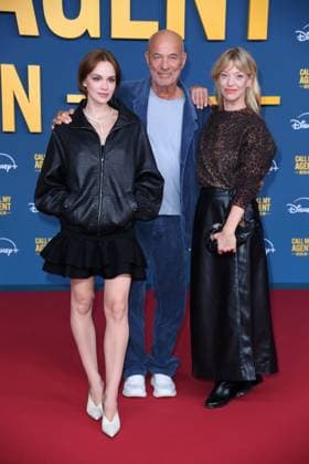 Emilia Schüle, Heiner Lauterbach, Heike Makatsch bei der Deutschlandpremiere der Disney+ Original-Serie CALL MY AGENT BERLIN im Colosseum Kino in Berlin am 08.09.2025