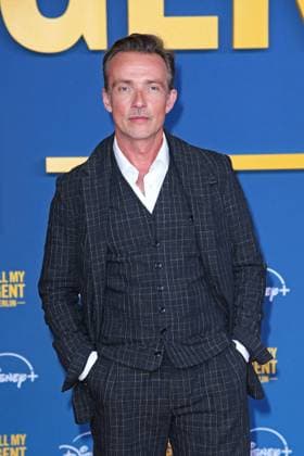 Lucas Gregorowicz bei der Deutschlandpremiere der Disney+ Original-Serie CALL MY AGENT BERLIN im Colosseum Kino in Berlin am 08.09.2025