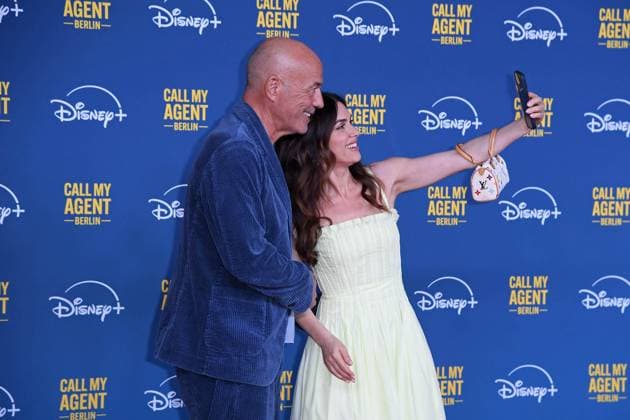 Heiner Lauterbach mit Ehefrau Viktoria Lauterbach bei der Deutschlandpremiere der Disney+ Original-Serie CALL MY AGENT BERLIN im Colosseum Kino in Berlin am 08.09.2025