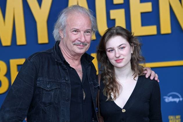 Leander Haussmann mit Tochter Kunigunde Haussmann bei der Deutschlandpremiere der Disney+ Original-Serie CALL MY AGENT BERLIN im Colosseum Kino in Berlin am 08.09.2025