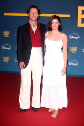 Jennifer Ulrich mit Gast bei der Premiere der Disney+ Serie Call My Agent Berlin im Colosseum Kino. Berlin, 08.09.2025