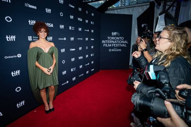 September 8, 2025, Toronto, On, Canada: Erin Kellyman walks the red carpet at the premiere of Eleanor the Great at the Toronto International Film Festival, in Toronto, Monday, Sept. 8, 2025. Toronto Canada  - ZUMAc35_ 20250908_zaf_c35_120 Copyright: xArlynxMcadoreyx