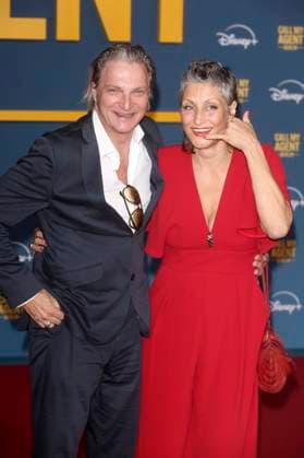 Stefan Jürgens mit Partnerin Boriana Rosenmüller bei der Premiere der Disney+ Serie Call My Agent Berlin im Colosseum Kino. Berlin, 08.09.2025