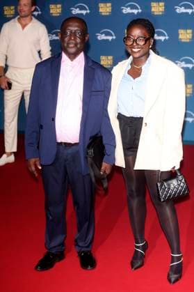 Lois Opoku und Gast bei der Premiere der Disney+ Serie Call My Agent Berlin im Colosseum Kino. Berlin, 08.09.2025
