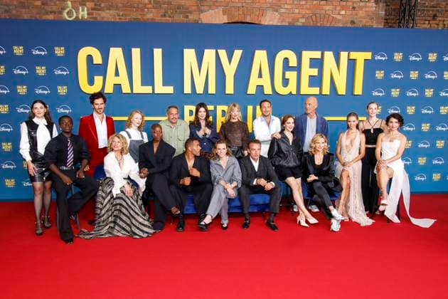 Weltpremiere von Call My Agent Berlin in Berlin Berlin, 8.9..2025 GruppenBild mit Lucas Gregorowicz, Karin Hanczewski, Michael KLammer Konstatin Koepp), Gabriele Scharnitzky, Dana Herfurth, Benny O. Arthur, Janina Elkin, Taynara Silva-Wolf, Iris Berben, Moritz Bleibtreu, Veronika Ferres, Florence Kasumba, Fredserick Lau, Heiner Lauterbach, Heike Makatsch, Emilia Schüle bei der Weltpremiere von Call My Agent Berlin in Berlin Berlin Copyright: xMatthiasxGränzdörferx
