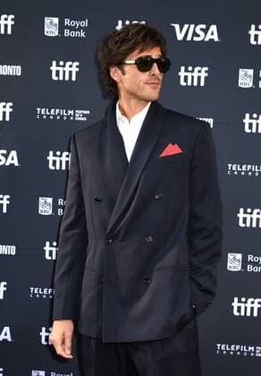 TORONTO, ONTARIO - SEPTEMBER 08: Jacob Elordi attends the premiere of Frankenstein during the 2025 Toronto International Film Festival at Princess of Wales Theatre on September 08, 2025 in Toronto, Ontario Copyright: xmpi099x xMediaPunchx
