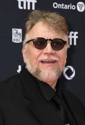 TORONTO, ONTARIO - SEPTEMBER 08: Guillermo del Toro attends the premiere of Frankenstein during the 2025 Toronto International Film Festival at Princess of Wales Theatre on September 08, 2025 in Toronto, Ontario Copyright: xmpi099x xMediaPunchx
