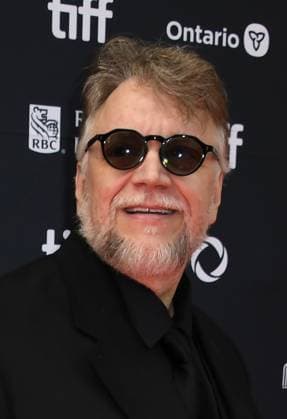 TORONTO, ONTARIO - SEPTEMBER 08: Guillermo del Toro attends the premiere of Frankenstein during the 2025 Toronto International Film Festival at Princess of Wales Theatre on September 08, 2025 in Toronto, Ontario Copyright: xmpi099x xMediaPunchx