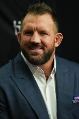 2025 Toronto International Film Festival - The Smashing Machine TORONTO, CANADA - SEPTEMBER 8 : Ryan Bader attends the premiere of ‘The Smashing Machine’ during the 2025 Toronto International Film Festival at Princess of Wales Theatre in Toronto, Ontario, Canada on September 8, 2025. Mert Alper Dervis Anadolu Ontario Canada. Editorial use only. Please get in touch for any other usage.  Copyright: x2025xAnadoluxMertxAlperxDervisx
