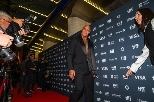 September 8, 2025, Toronto, On, Canada: Dwayne Johnson arrives on the red carpet for öÄuThe Smashing MachineöÄÃ¹ at the Toronto International Film Festival in Toronto, Monday, Sept. 8, 2025. Toronto Canada  - ZUMAc35_ 20250908_zaf_c35_191 Copyright: xLauraxProctorx