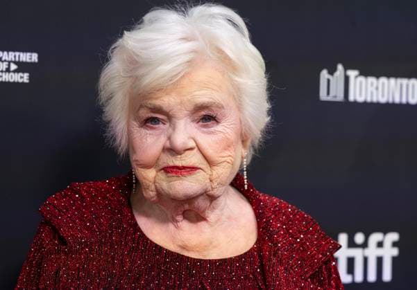 (250909) -- TORONTO, Sept. 9, 2025 -- Actress June Squibb poses for photos as she attends the North American premiere of the film Eleanor the Great during the 50th Toronto International Film Festival in Toronto, Canada, Sept. 8, 2025. The North American premiere of the film Eleanor the Great was held here on Monday. (Photo by Xinhua) CANADA-TORONTO-TIFF-ELEANOR THE GREAT-PREMIERE ZouxZheng 
