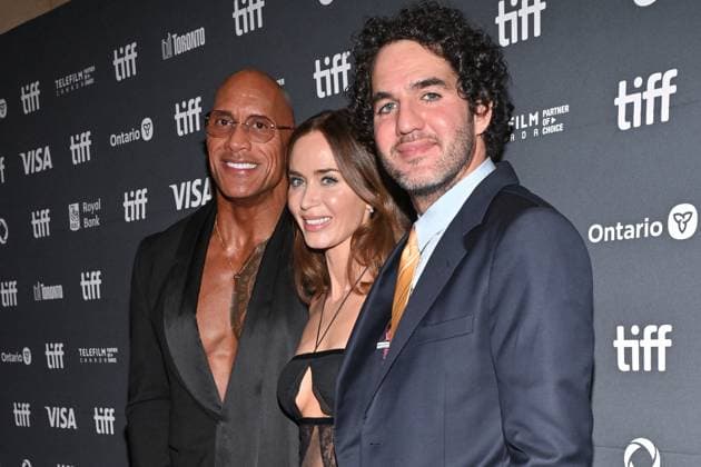 Toronto The Smashing Machine Screening Dwayne Johnson, Emily Blunt, Benny Safdie attending the screening of the movie The Smashing Machine ahead of Toronto International Film Festival (TIFF) in Toronto, Canada on September 8, 2025. Photo by Julien Reynaud APS-Medias ABACAPRESS.COM Toronto Canada  Copyright: xReynaudxJulien APS-Medias ABACAx