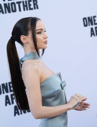One Battle After Another Premiere - Los Angeles, USA LOS ANGELES, USA. September 08, 2025: Dove Cameron at the premiere for One Battle After Another at the TCL Chinese Theatre. Los Angeles CA USA  Copyright: xPaulxSmith Featureflashx