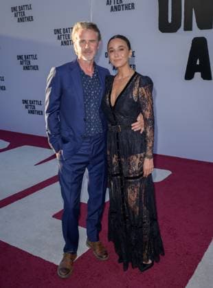 One Battle After Another Premiere - Los Angeles, USA LOS ANGELES, USA. September 08, 2025: Sam Trammell & Emmanuelle Chriqui at the premiere for One Battle After Another at the TCL Chinese Theatre. Los Angeles CA USA  Copyright: xPaulxSmith Featureflashx