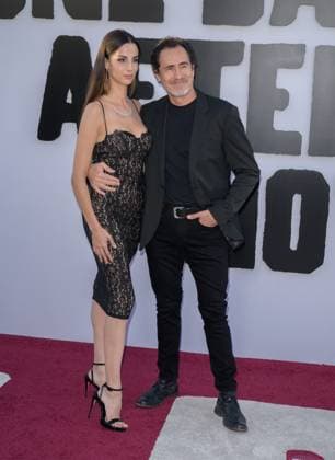 One Battle After Another Premiere - Los Angeles, USA LOS ANGELES, USA. September 08, 2025: Demian Bichir & Victoria Aletta at the premiere for One Battle After Another at the TCL Chinese Theatre. Los Angeles CA USA  Copyright: xPaulxSmith Featureflashx