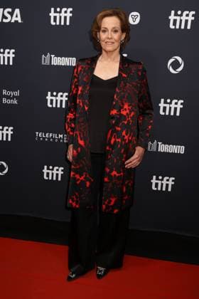 50th Toronto International Film Festival Red carpet of the film Dust bunny Sigourney Weaver 448466 2025 09 08 Toronto Canada  Copyright: xIsabellexVautierx xStarfacex STAR_448466_061