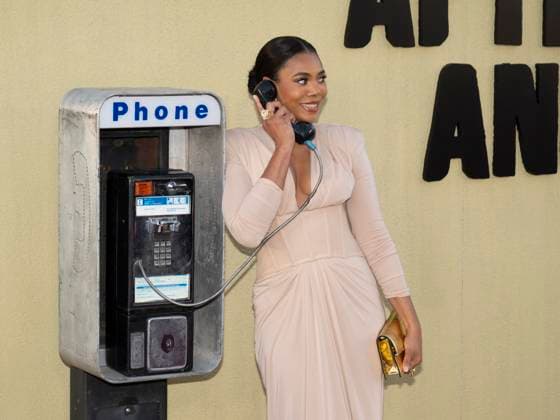 September 8, 2025, Hollywood, California, USA: Actress and producer Regina Hall attends red carpet world remiere Of Warner Bros. One Battle After Another Hollywood USA - ZUMAb173 20250908_aap_b173_095 Copyright: xBillyxBennightx