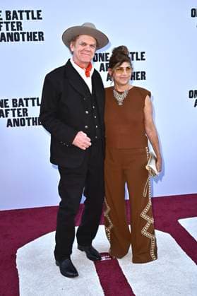 John C. Reilly mit Ehefrau Alison Dickey bei der Weltpremiere des Kinofilms One Battle After Another im TCL Chinese Theater. Los Angeles, 08.09.2025
