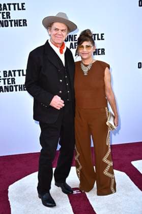 John C. Reilly mit Ehefrau Alison Dickey bei der Weltpremiere des Kinofilms One Battle After Another im TCL Chinese Theater. Los Angeles, 08.09.2025