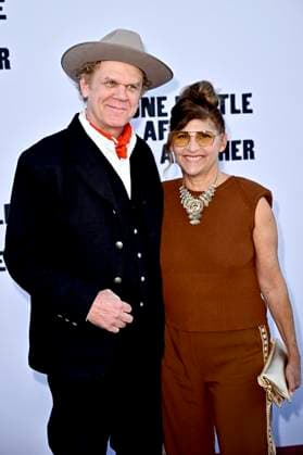John C. Reilly mit Ehefrau Alison Dickey bei der Weltpremiere des Kinofilms One Battle After Another im TCL Chinese Theater. Los Angeles, 08.09.2025