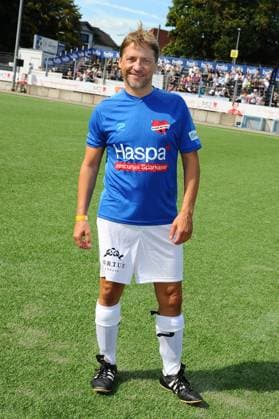 Patrick Bach. Benefiz-Fußballspiel KICKEN MIT HERZ, das Duell Promis gegen Ärzte für den guten Zweck im Stadion Hoheluft (SC Victoria Hamburg). Hamburg, 07.09.2025 Bitte Bildunterschrift : IMAGO Michael Wigglesworth